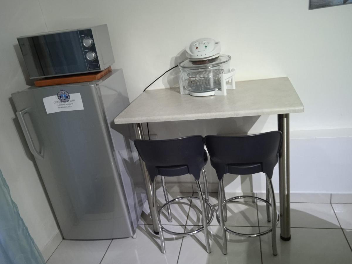 Green Scape Flatlet Pretoria-Noord Εξωτερικό φωτογραφία